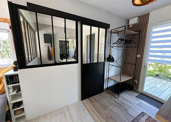 Alice's And Oasis Apartment